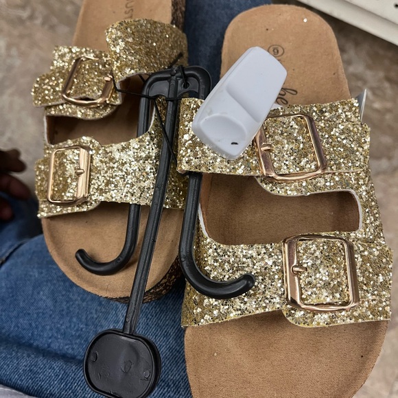 JustB bling slides size 6 gold and Tan - Picture 3 of 7